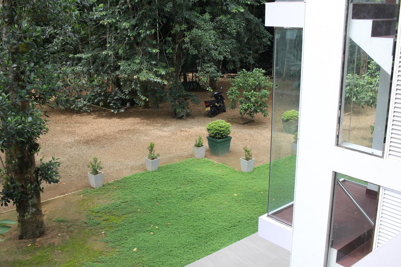 Gem Field Rest Ratnapura Exterior foto